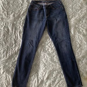 Old Navy Curvy Jeans